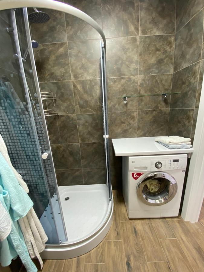Нові Апартаменти По Вулиці Роксолани16 Truskavets Eksteriør billede
